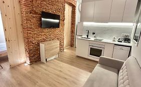 Cozy Apartment In Cuatro Caminos Area